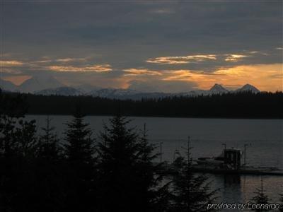 Glacier Bay Country Inn Gustavus Esterno foto